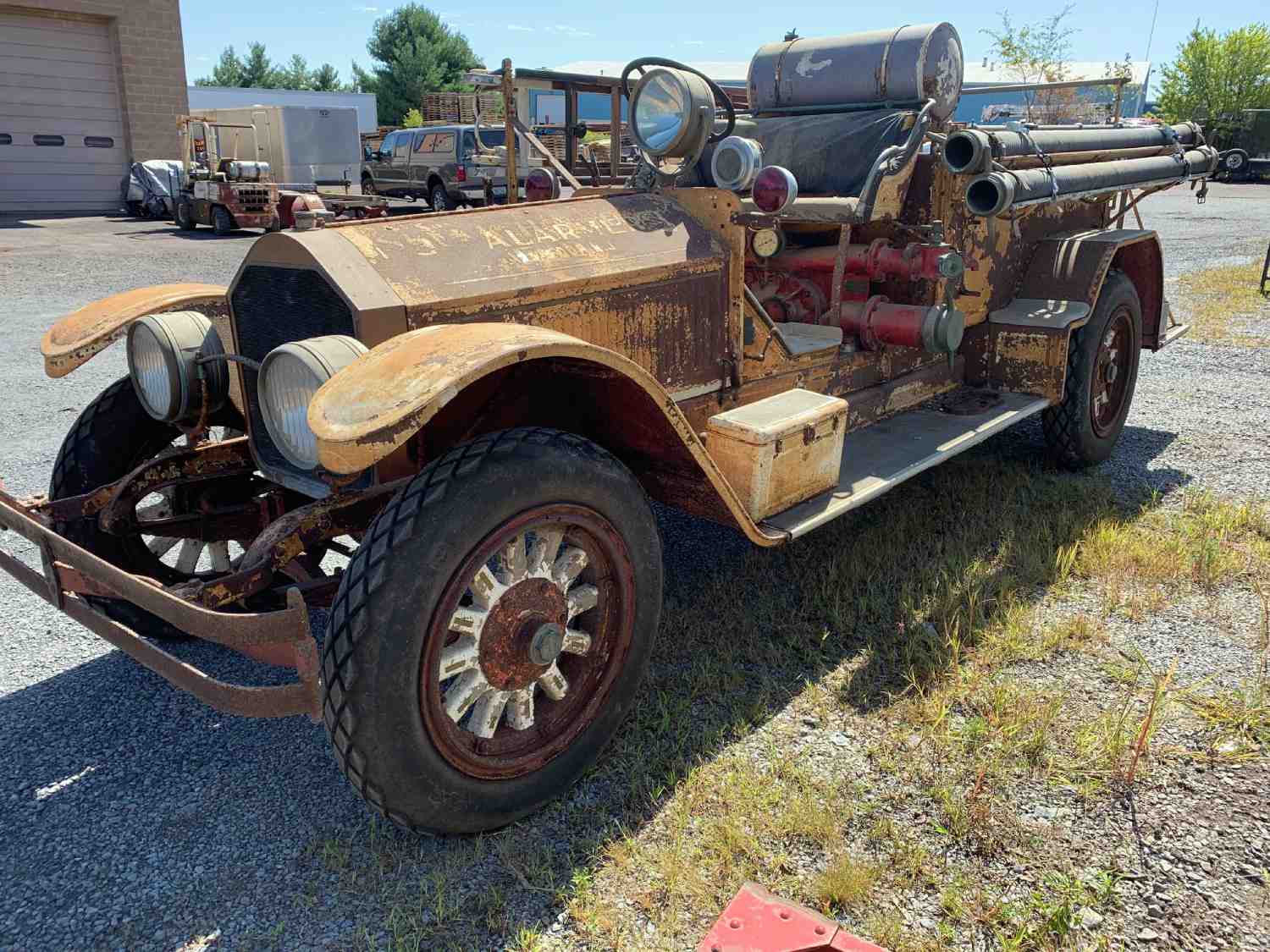 American LaFrance_Main
