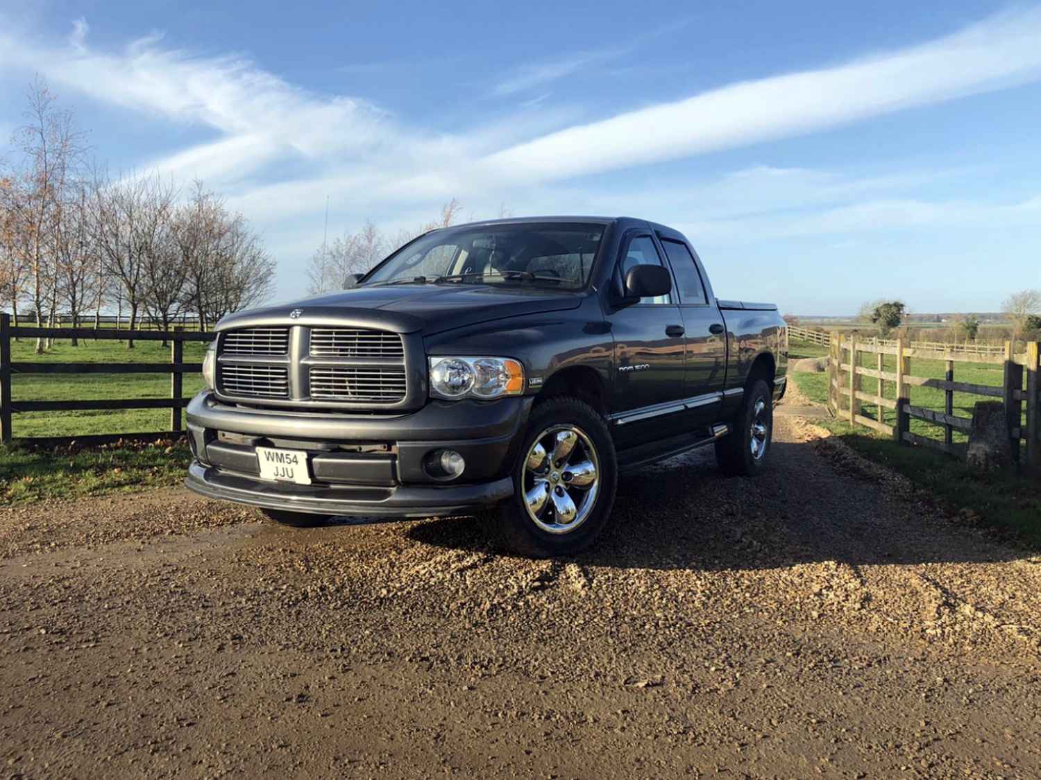 2004 Dodge Ram_Main (2)