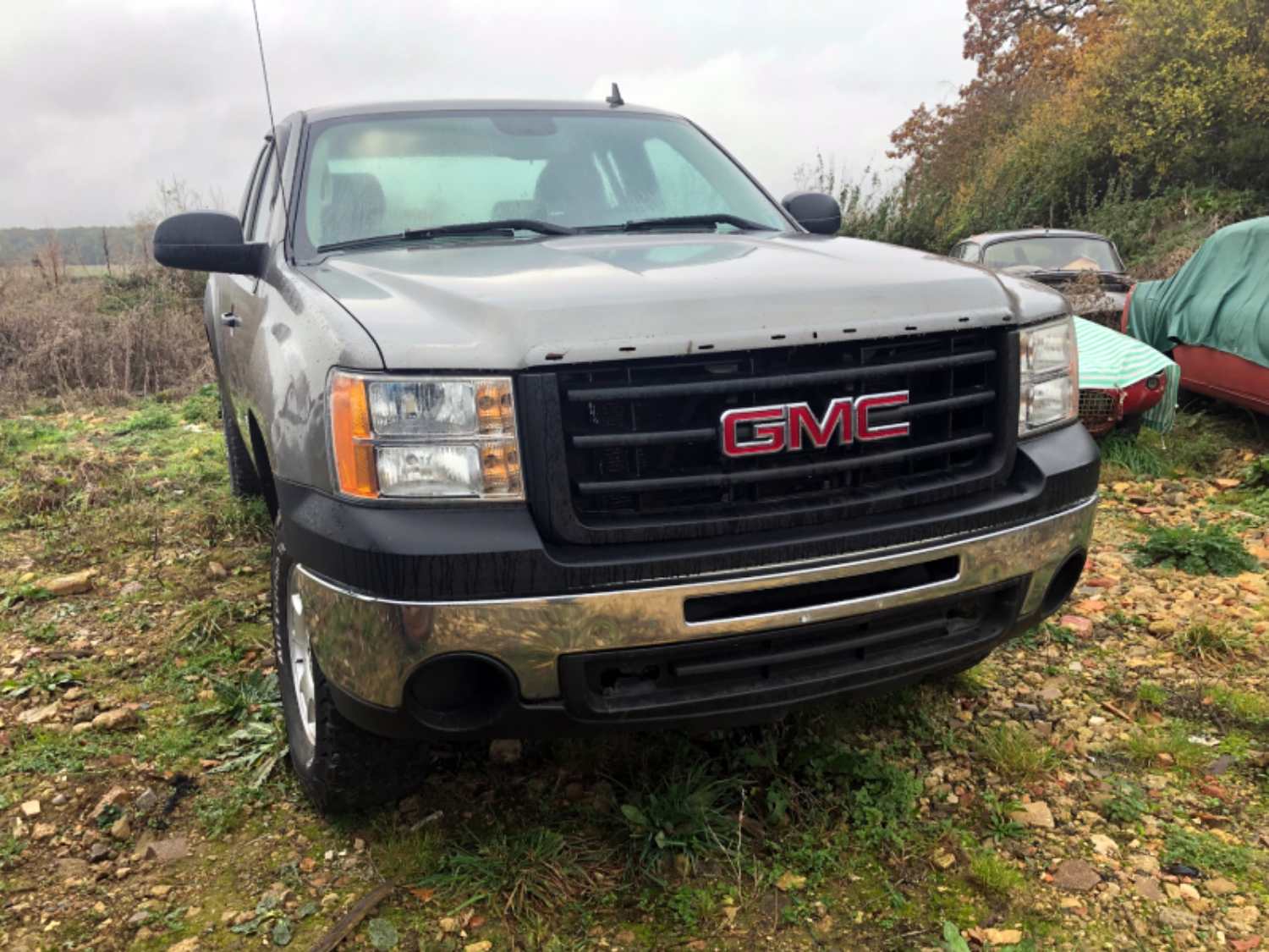 2009 GMC Sierra_Main
