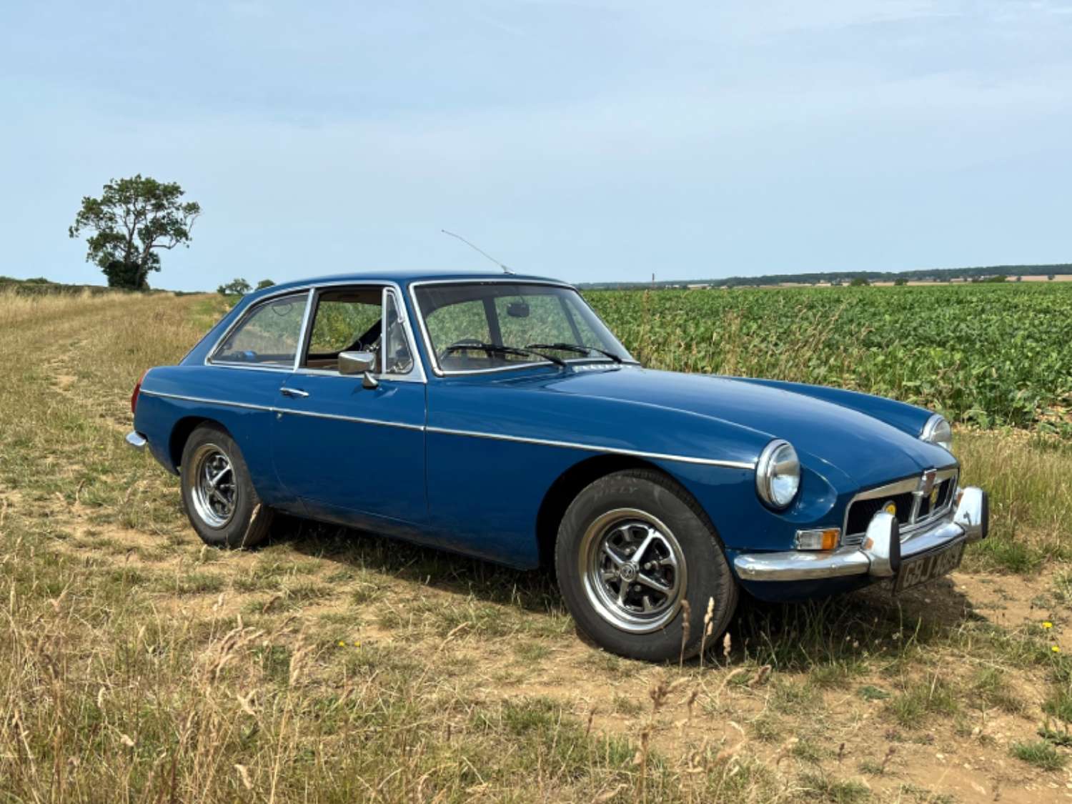 1974 MGBGT_Main