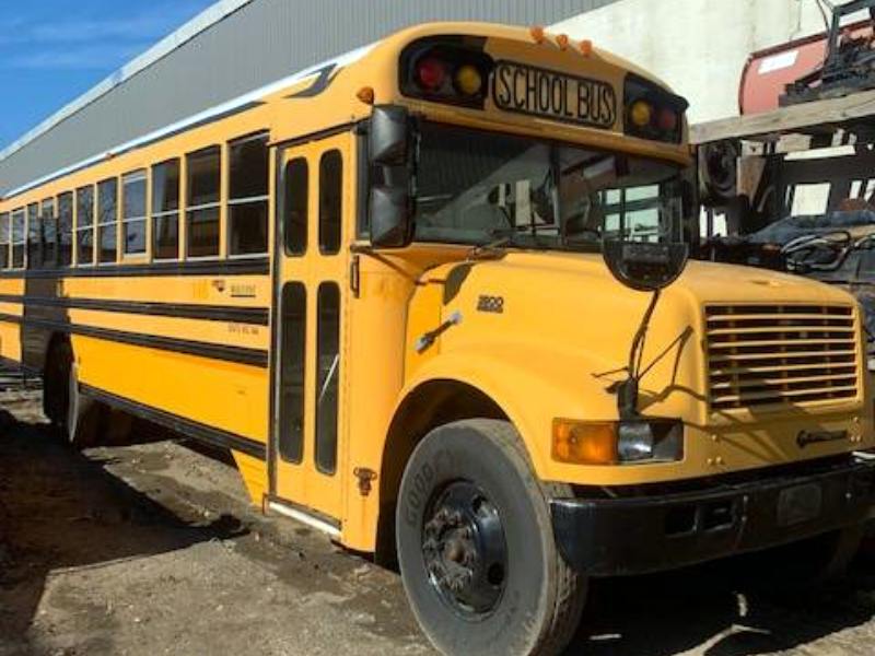 2001 International School Bus DT466E